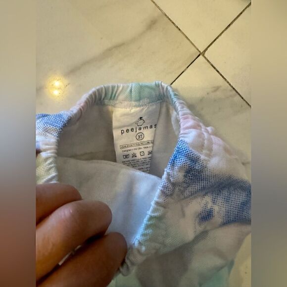 Peejamas #13 - Picture 4 of 7